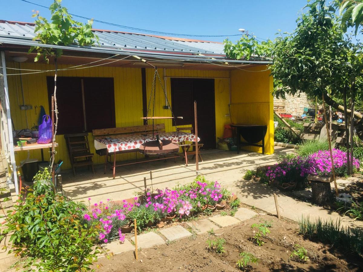 Бунгало- Bungalow Kavarna Dış mekan fotoğraf